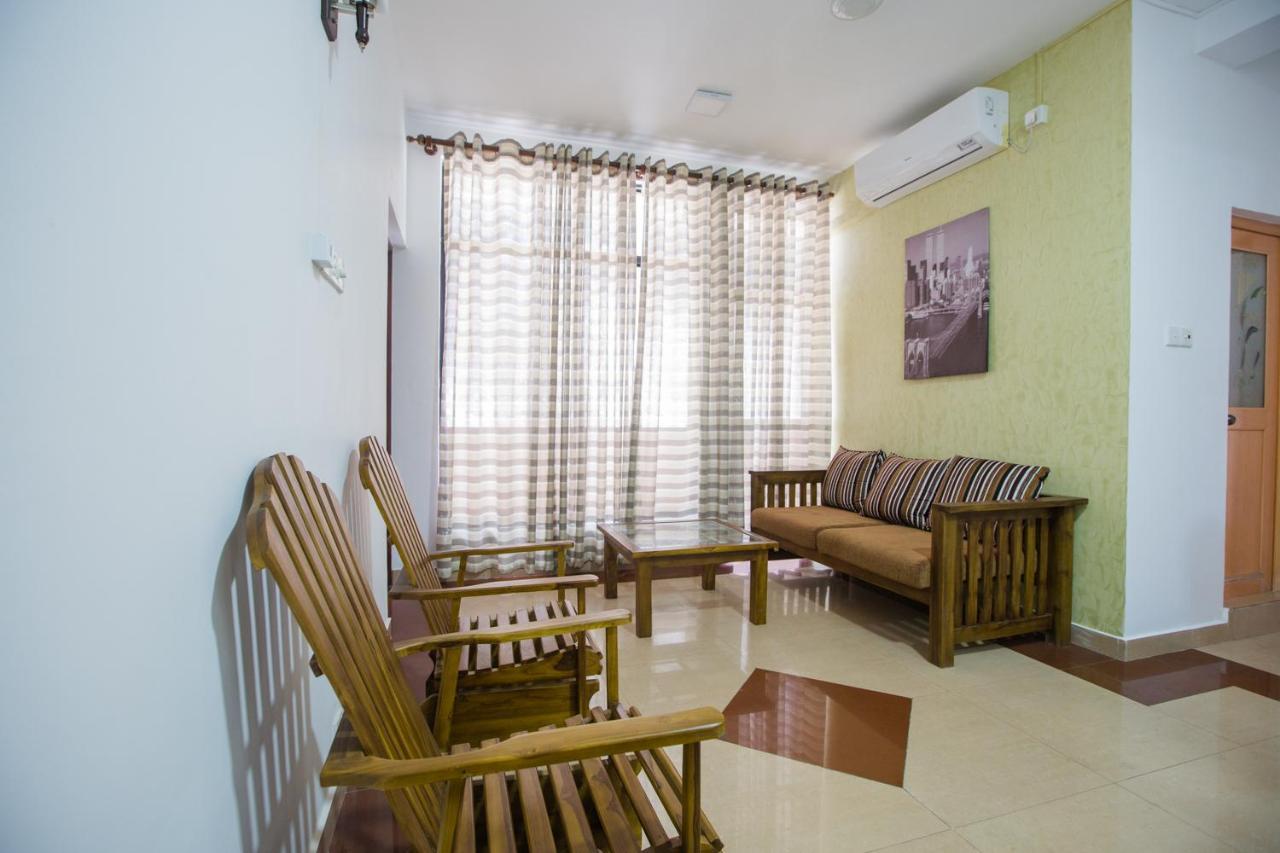 Hotel Maple Tree Residencies Dehiwala-Mount Lavinia Exterior foto